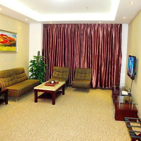 شينزين Yi He Mansion Hotel المظهر الخارجي الصورة